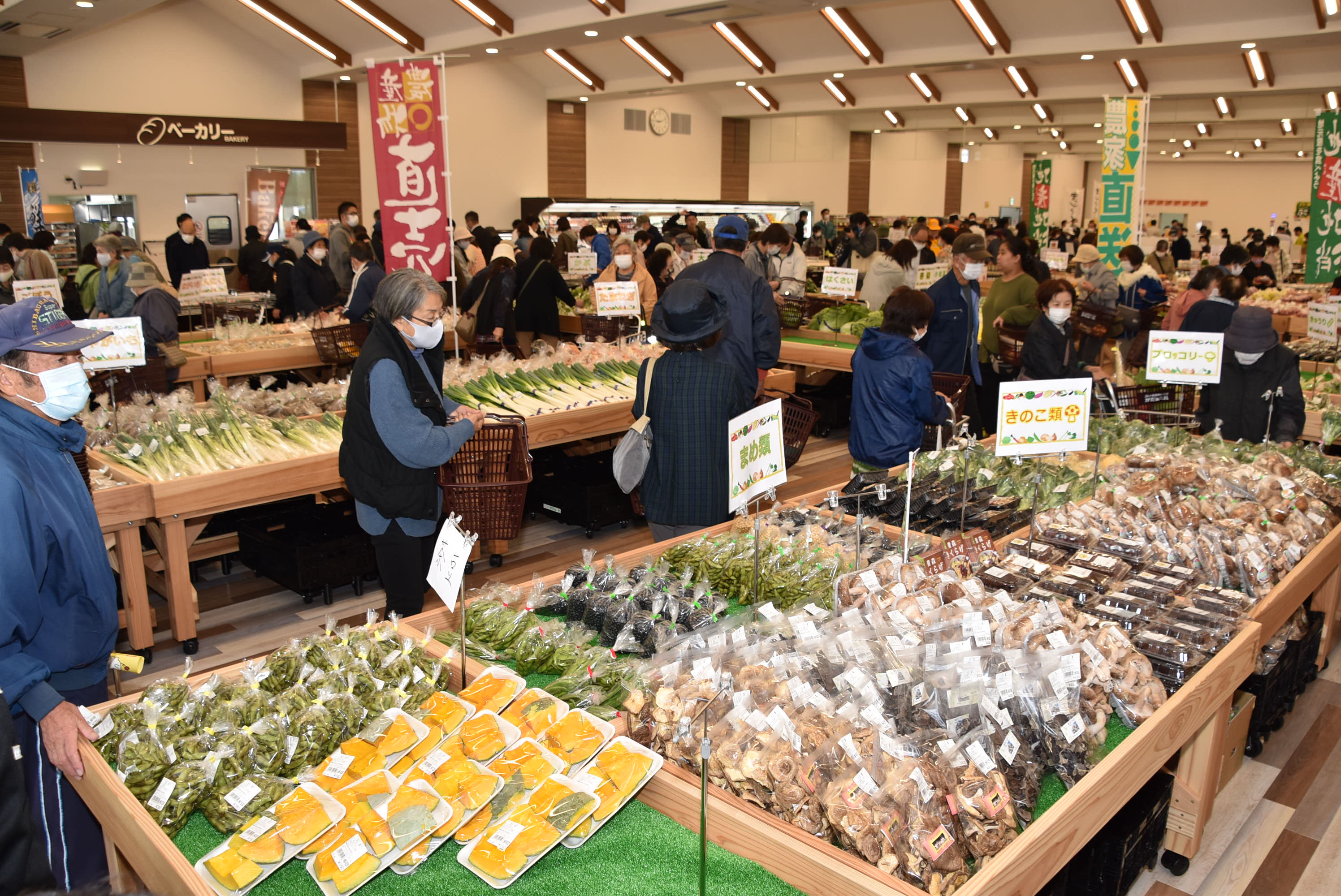 十和田 |ファーマーズ・マーケット 「かだぁ～れ」東北最大級の売り場面積を誇る産地直売所に、地元のおいしさが大集合！